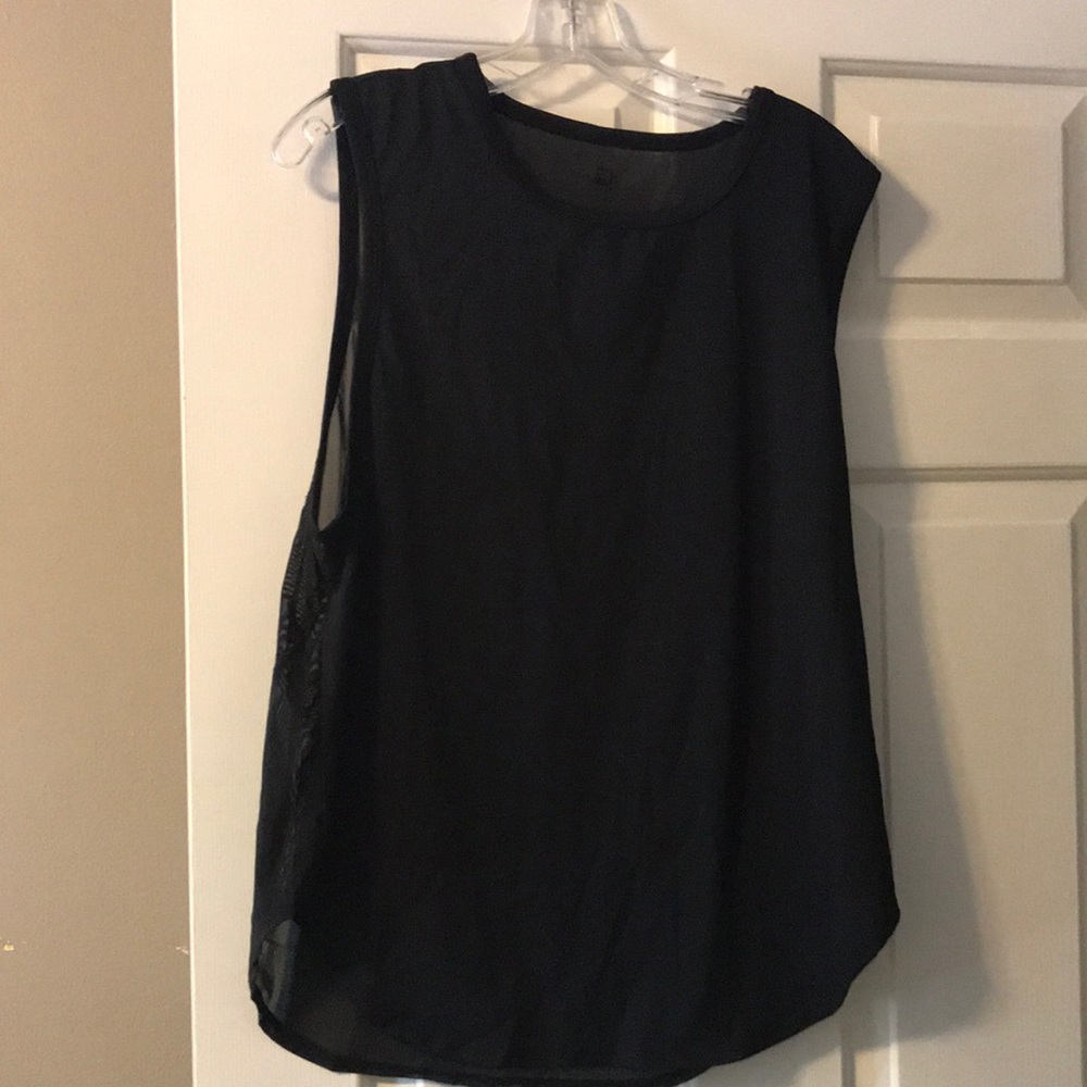 Fabletics workout top XL